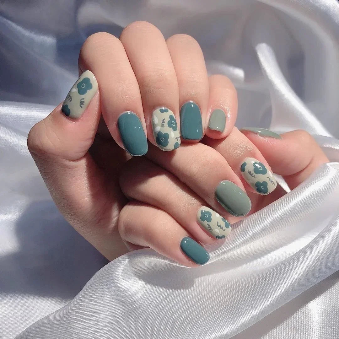 Cute Kawaii Bunny Press-On Nails 🐰✨ | 24 Pcs Full Coverage Acrylic Nail Art Set 🎨 | Reusable & Adorable Fake Nails with Tools! 💅🌸