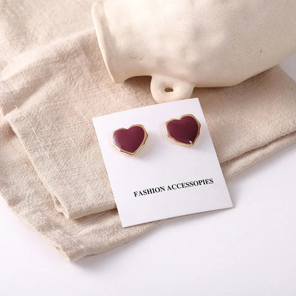 Charming Kawaii Red Heart Stud Earrings 💖✨ - Adorable Jewelry for Romantic Moments & Gifts! 🎁