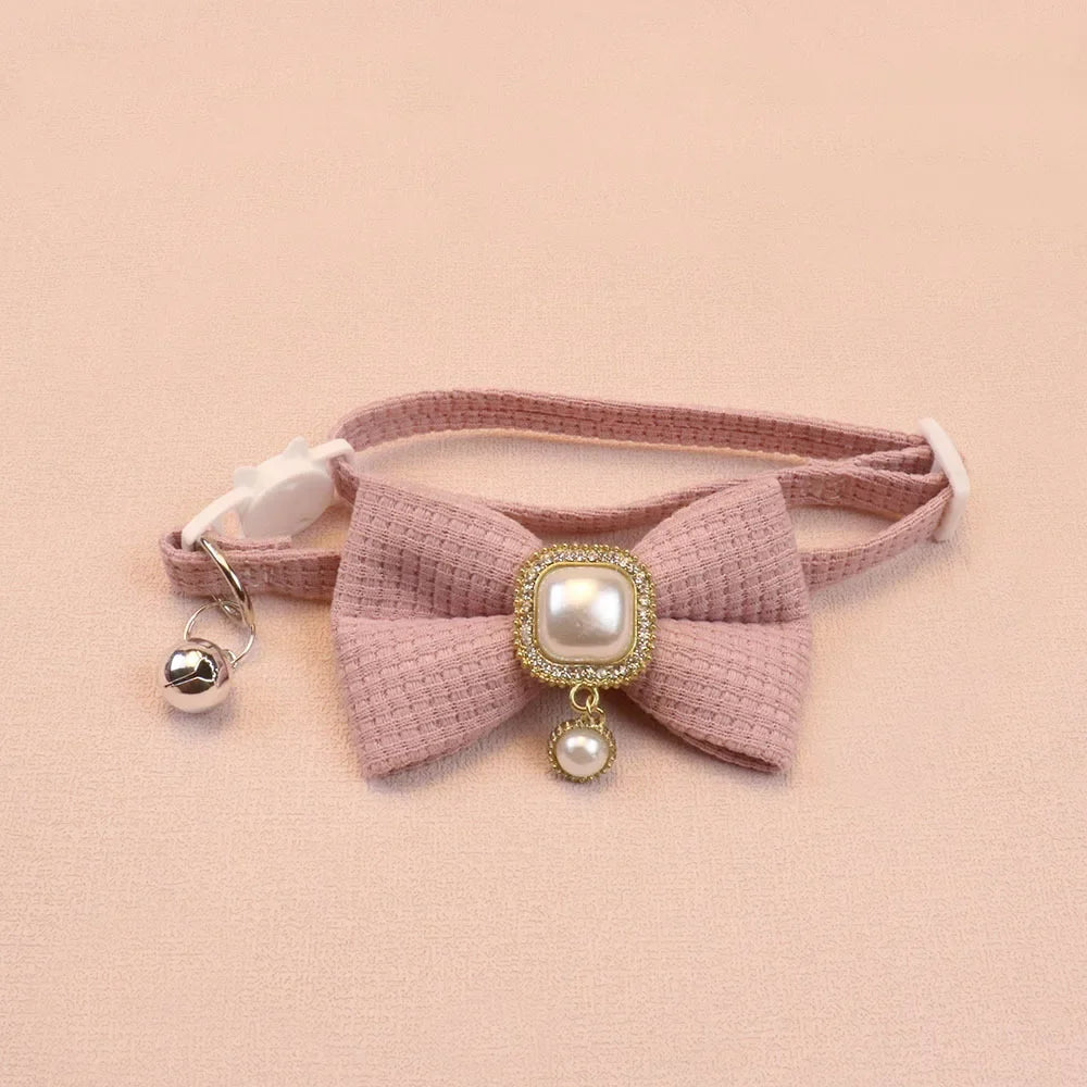 ✨ Adorable Adjustable Waffle Cat Collar with Vintage Pearl & Bow 🎀🐾 - Perfect for Trendy Tails! 🐱🌟