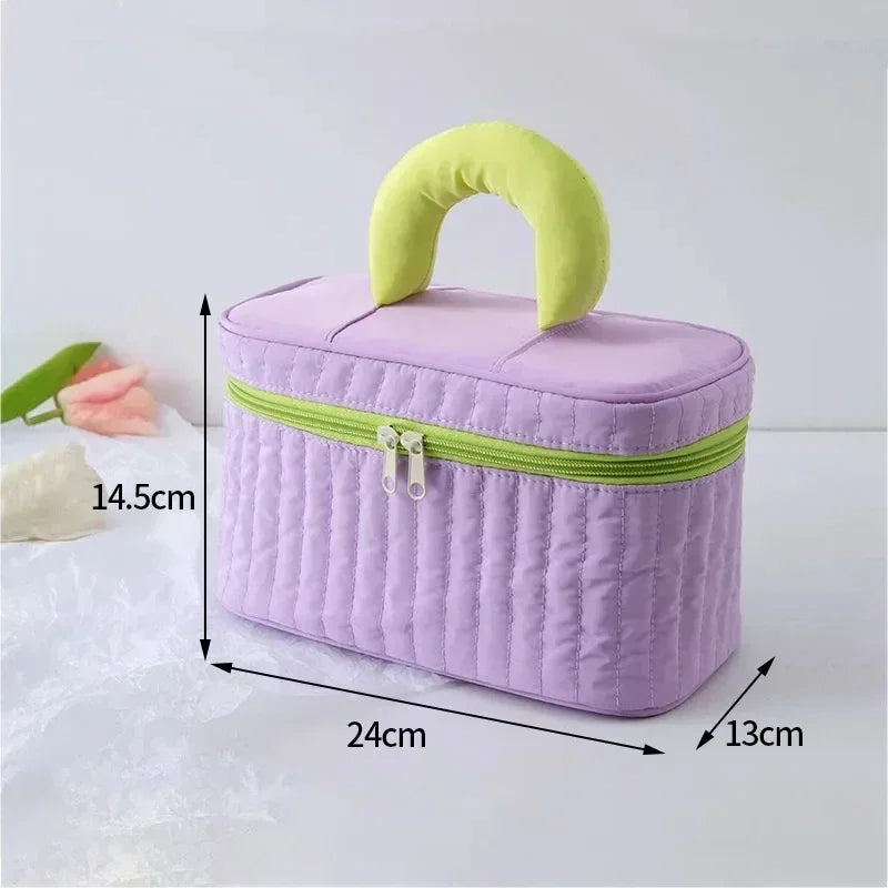 Kawaii Triangle Makeup Pouch 🌟 Cute Travel Cosmetic Bag 👜 Zipper Organizer for Toiletries & Beauty Essentials 🎀
