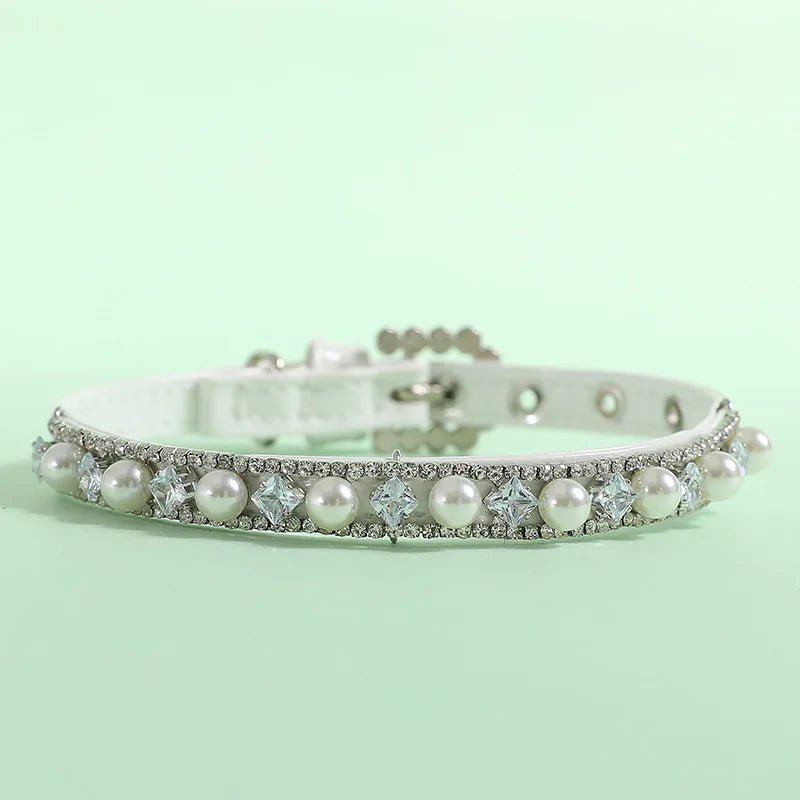 💖 Sparkling Pearl & Rhinestone Collar for Purr-fect Pets 🐾✨