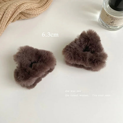 Kawaii Fluffy Cat Ear Hair Clips 🐾✨ | Adorable Lamb Cashmere Accessory for Winter 💖 | Cute Headwear for Girls & Women 🎀