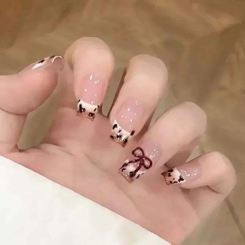 Kawaii Butterfly Dreams 🌸✨ 24pcs Press-On Fake Nails Set with Glue - Adorable Acrylic Tips for Stylish Girls 💖🦋