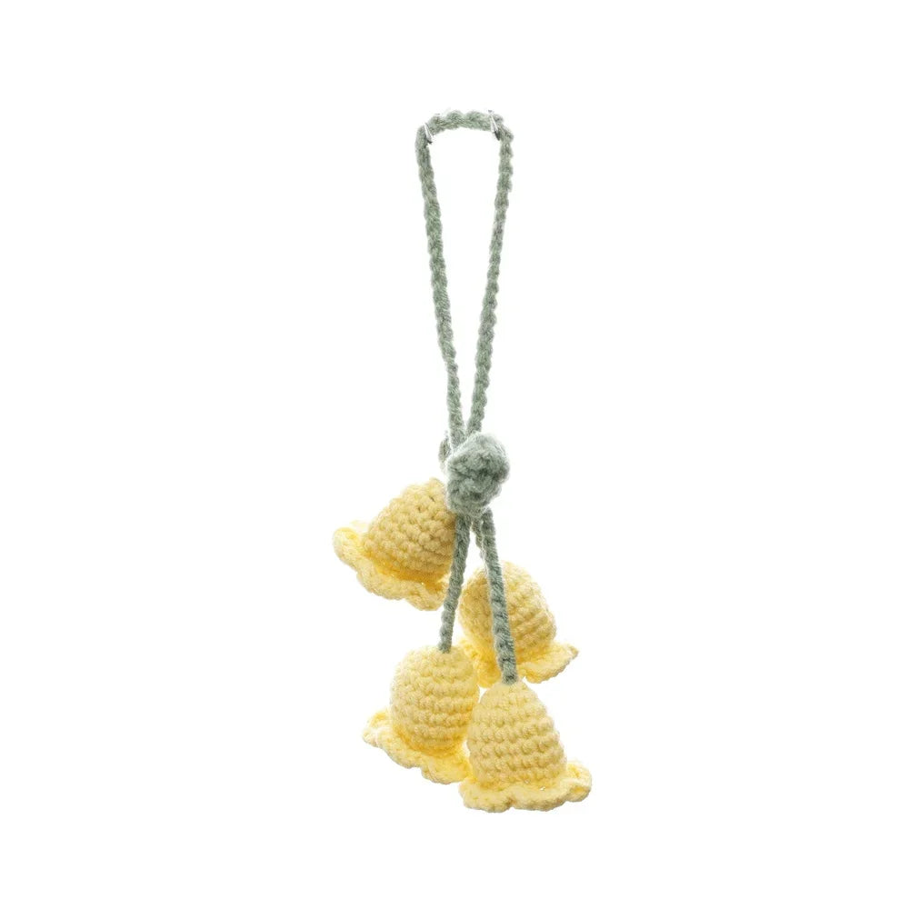 Whimsical Knitted Flower Keychain Charms Wool Leaf Pendants For Bags 🌸🧶