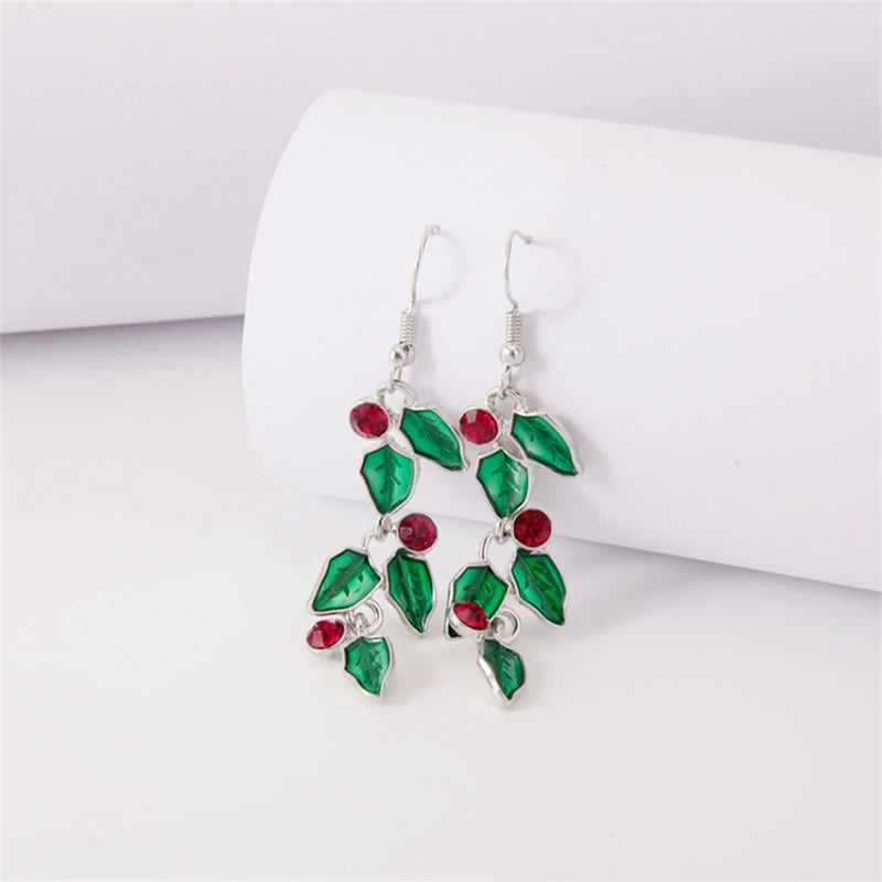 Whimsical Christmas Light Bulb Drop Earrings With Rhinestone Bowknot 🎀✨