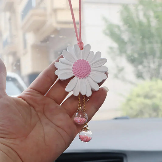 Charming Kawaii Daisy Car Mirror Pendant 🌼✨ | Adorable Plaster Decoration for Auto & Home!