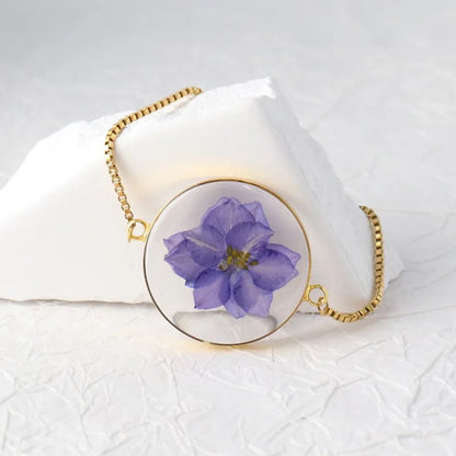 Unique Epoxy Resin Blue Flower Bracelets Elegant Pressed Flower Pendant Adjustable Chain Bracelets Wholesale Cute Charm Bracelet