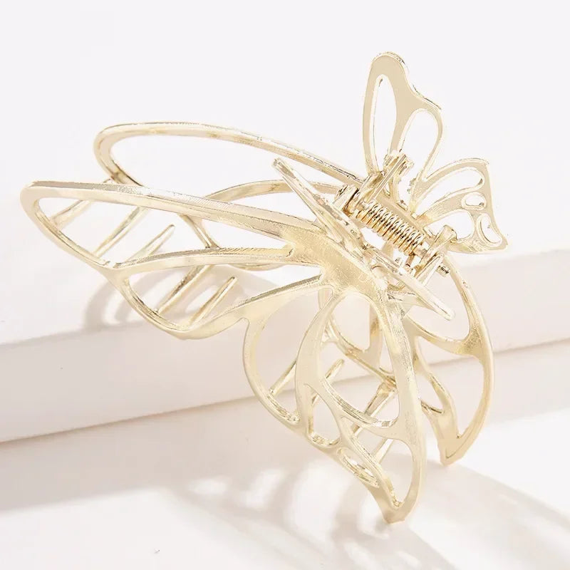 Kawaii Golden Butterfly Hair Claws 🦋✨ | Adorable Hollow Out Clips for Stylish Women 💖🌟