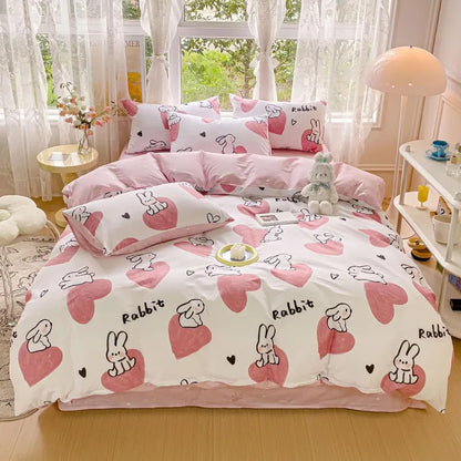 Kawaii Strawberry Dreams Duvet Cover Set - Adorable 3-Piece Cotton Bedding for Cozy Comfort 🍓✨