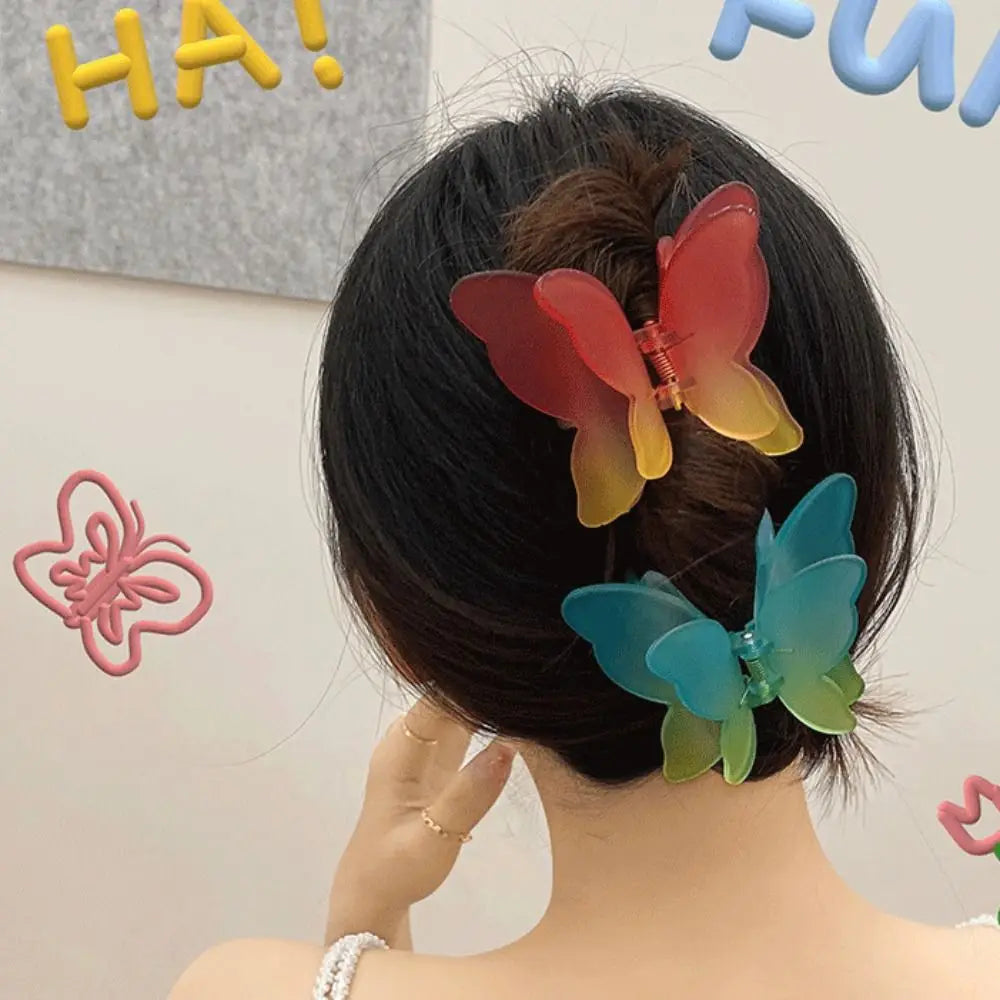 Kawaii Butterfly Acrylic Hair Claw Clip 🦋✨ | Colorful Matte Gradient Hairpin for Sweet Styles 🌈💖