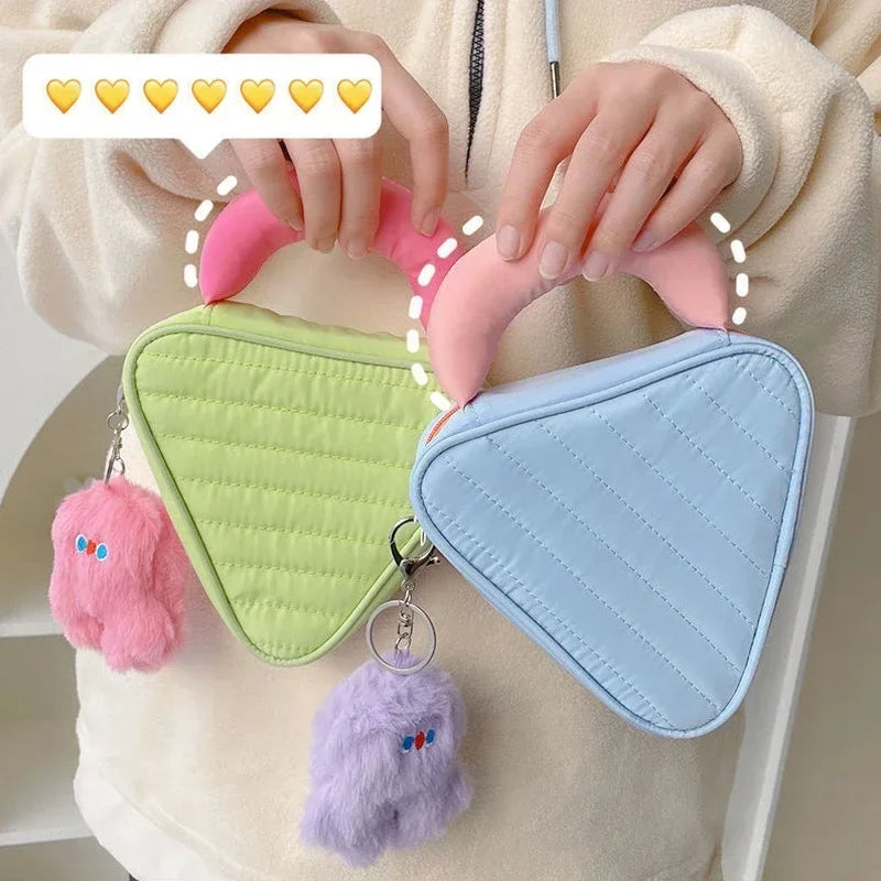 Kawaii Triangle Makeup Pouch 🌟 Cute Travel Cosmetic Bag 👜 Zipper Organizer for Toiletries & Beauty Essentials 🎀
