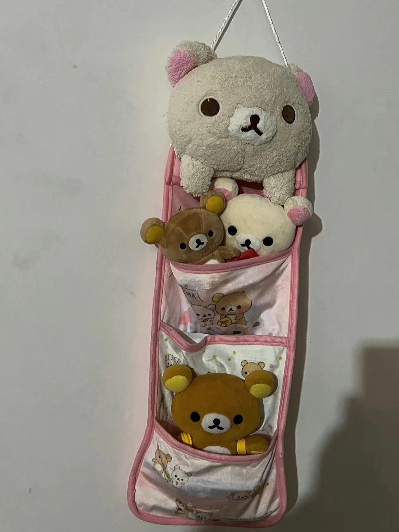 Charming Kawaii Rilakkuma Wall Hanging Storage Bag 🐻✨ | Large Capacity Korilakkuma Bear Organizer for Sundries & Gifts 🎁💖