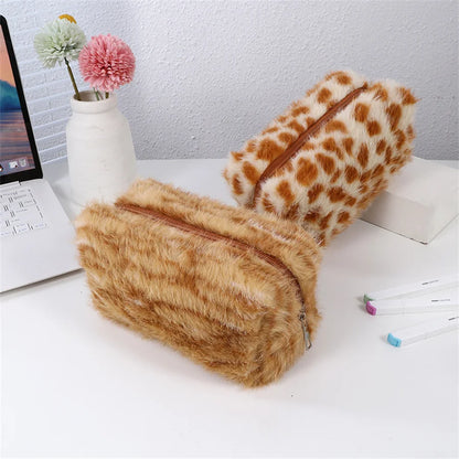 Kawaii Leopard Plush Makeup Bag 🎀✨ | Cute Travel Toiletry Kit & Lipstick Organizer 👜💄 | Adorable Pouch for Essentials & Stationery Supplies 🐆💕