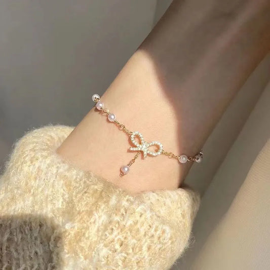 Sweet Korean Imitation Pearl Link Chain Bracelet For Women Girl Elegant Charm Crystal Bowknot Bow Jewelry Female Party Gifts