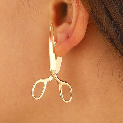 Kawaii Retro Scissors Ear Studs ✂️✨ - Adorable Hip Hop Rock Earrings for Trendy Women 🎉🎁