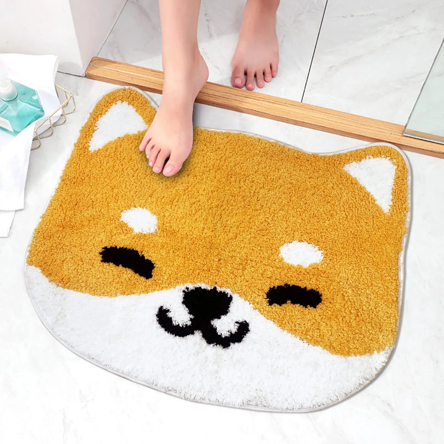 Kawaii Akita Dog Bath Mat 🌸🐾 – Soft, Anti-Skid & Absorbent Microfiber Floor Mat!