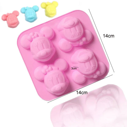 Cute Cartoon Animal Silicone Mold for Baking and Cupcake Topper 🐻🐭🐱🐷🦆