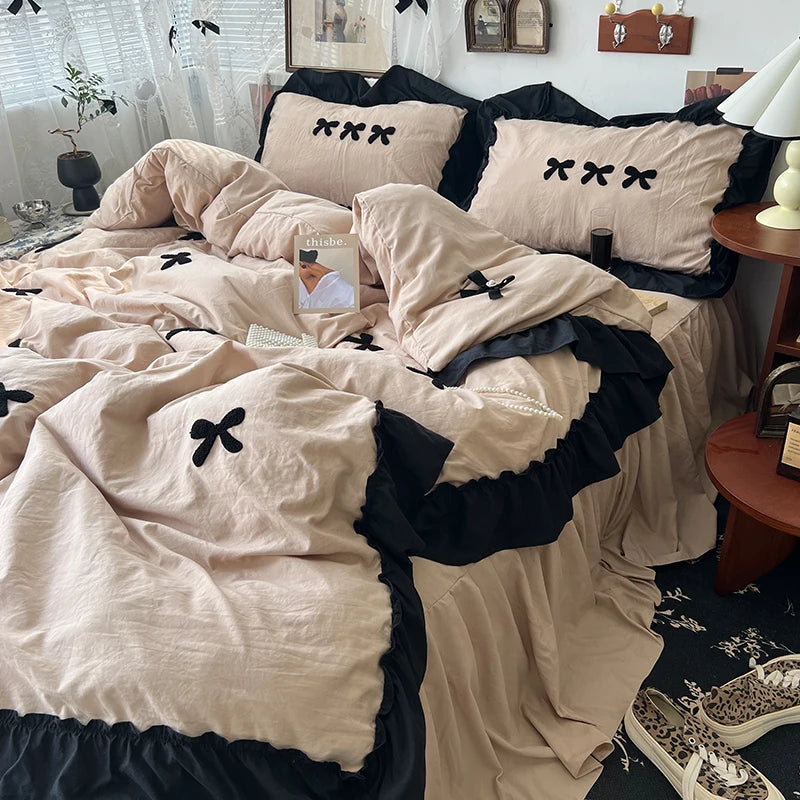 Kawaii Princess Black Bow Bedding Set 🖤✨ Soft Cotton Duvet Cover & Pillowcases for Dreamy Sleep 💤🌸
