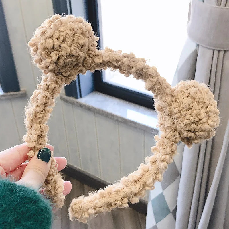 Kawaii Plush Bear Ear Headband 🐻✨ - Adorable Non-Slip Hair Accessory for Makeup & Daily Fun 💖🎀