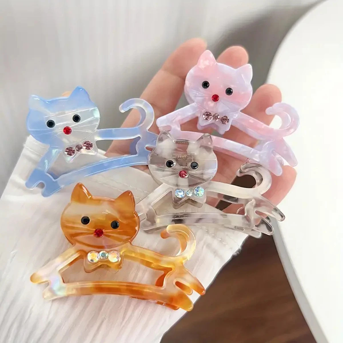 Korean Cute Cat Hair Clip for Half Ponytail Women 🐱✨ Sweet Bow Accent