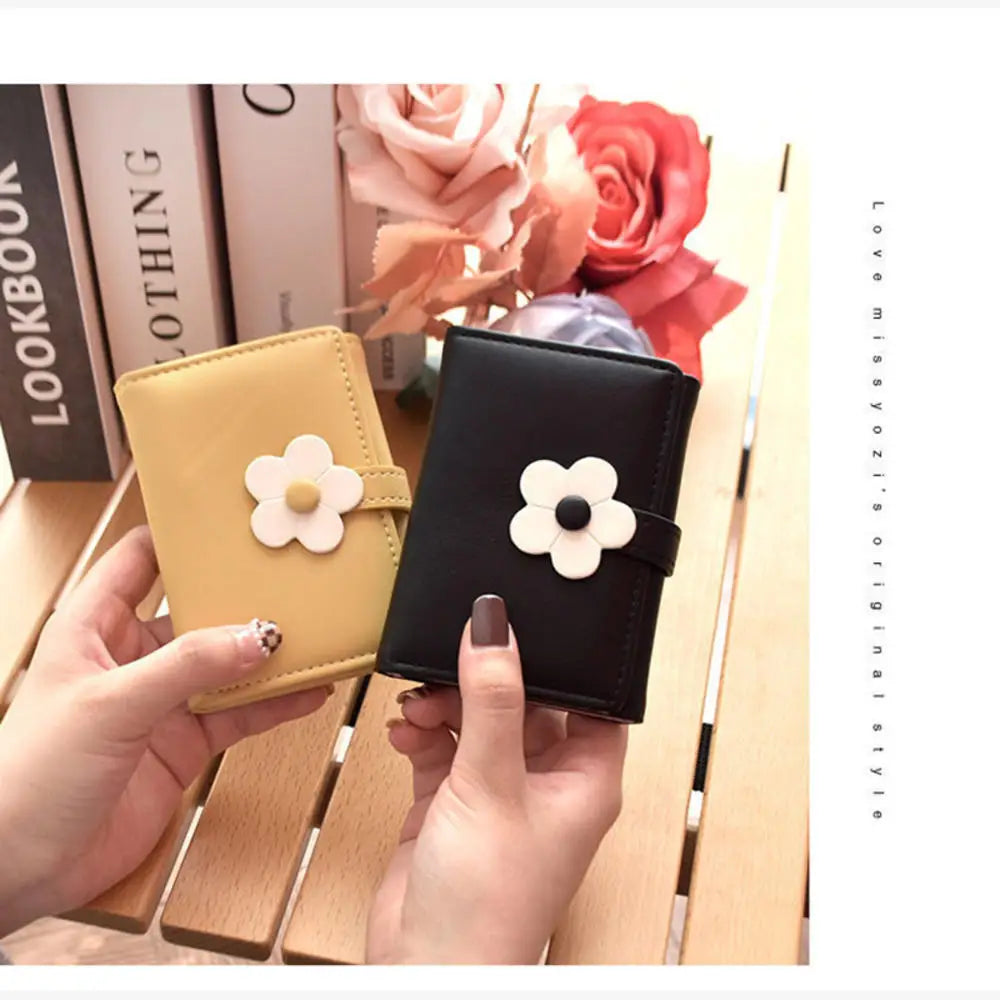 Charming Floral Tri-Fold Wallet for Girls 🌼💖 - Cute PU Leather Cash and Coin Purse with ID Window and Card Slots!