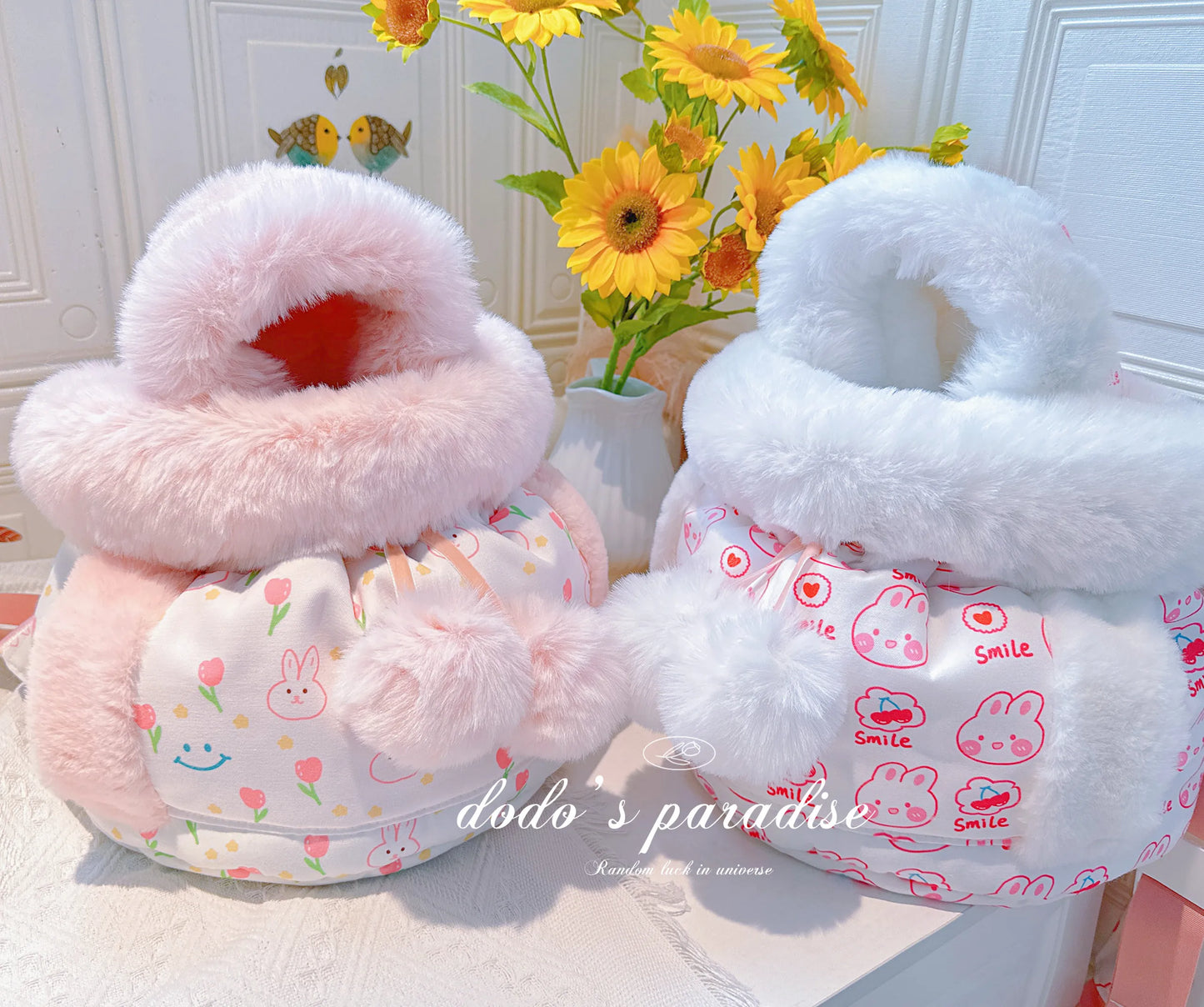 Kawaii Cozy Pet Carrier 🐾✨ | Winter Fur Collar Backpack for Cats & Puppies 🐶❄️