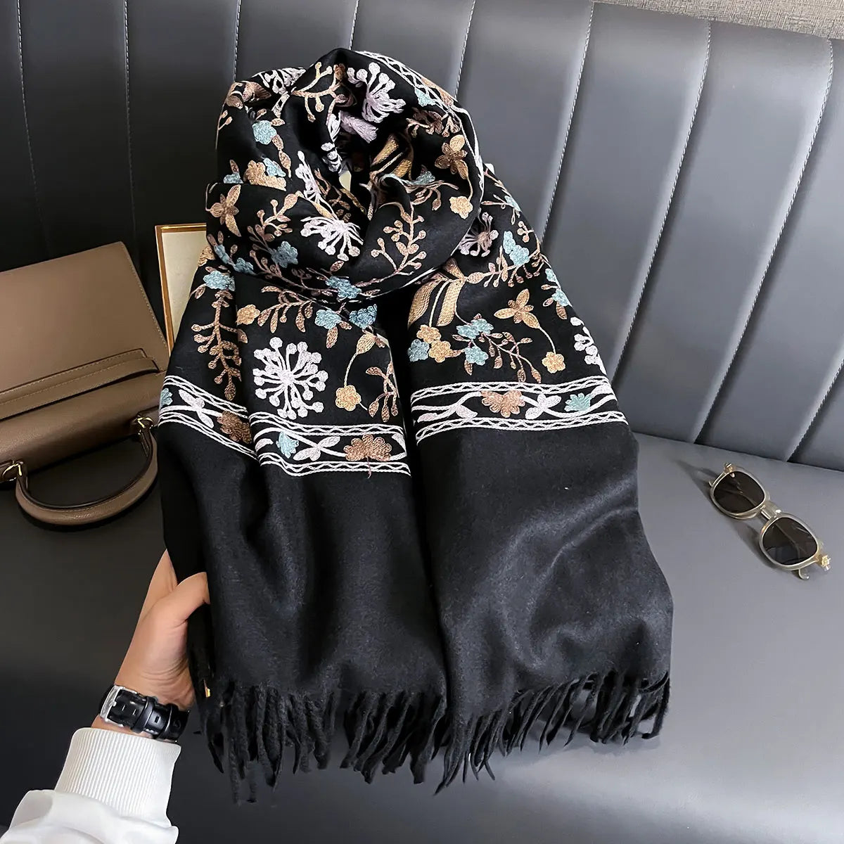 Winter Floral Embroidery Scarf For Women Long Wrap Keeps You Warm ❄️🌸🧣