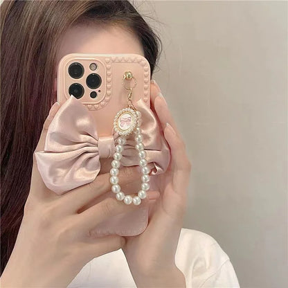 Kawaii Elegance: 3D Bow & Pearl Bracelet Soft Case for iPhone ✨💕