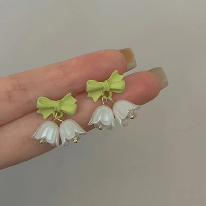 Kawaii Enamel Bell Orchid Pearl Choker 🌸✨ – Cute Floral Pendant Necklace for Women | Perfect Gift for Special Occasions!