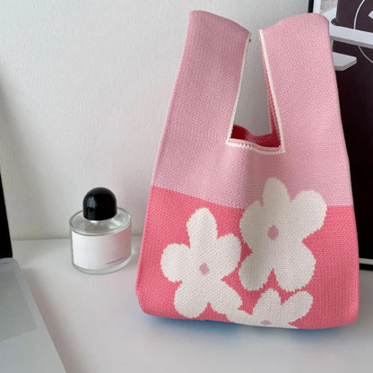 Kawaii Knitted Mini Bucket Bag 👜✨ | Handmade Portable Phone Purse for Fashionable Women - Perfect for Autumn & Winter! 🍂💕