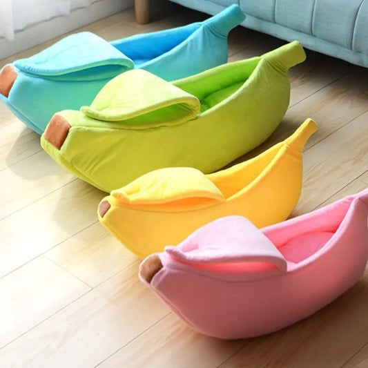 🍌 Cozy Banana Pet Bed 🐾 Cute & Comfy Nest for Cats & Dogs 🌟