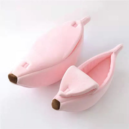 🍌 Cozy Banana Pet Bed 🐾 Cute & Comfy Nest for Cats & Dogs 🌟