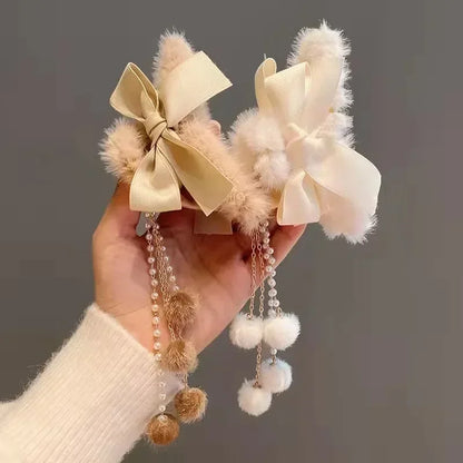🎀 Plush Bow & Tassel Hair Claw Clips ✨ Cute Korean Style for Girls - Perfect Fall & Winter Accessory! 🦈