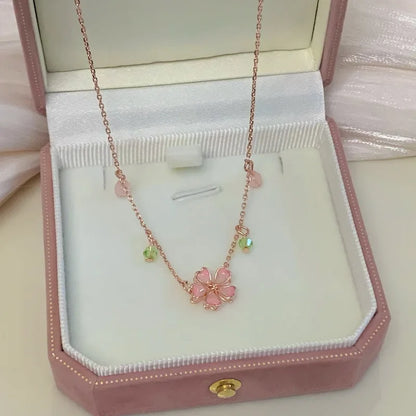 Kawaii Pink Cherry Blossom Crystal Pendant Necklace 🌸✨ | Sweet Flower Charm for Women’s Weddings & Parties 🎉💖