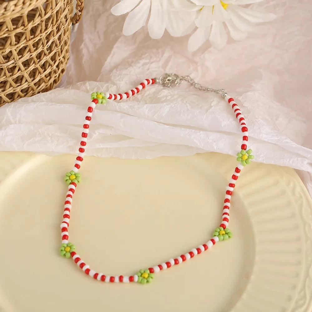 Whimsical Blossom Pearl Choker 🌸✨ Cute Colorful Beaded Necklace for Trendy Women! 🎀💖