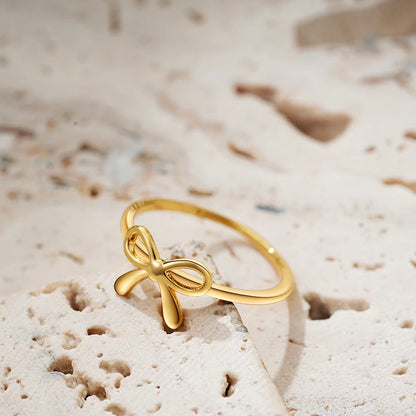 Kawaii Gold Bowknot Rings 🎀 for Women | Adorable Mother-Daughter Friendship Jewelry 💖 | Perfect Wedding Bands Gift 🎉
