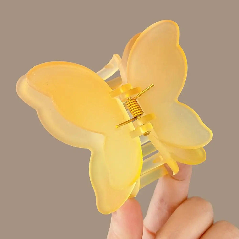 Kawaii Butterfly Acrylic Hair Claw Clip 🦋✨ | Colorful Matte Gradient Hairpin for Sweet Styles 🌈💖