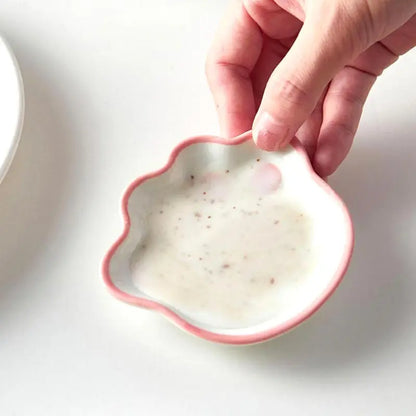 Adorable Cat's Paw Ceramic Sauce Dish 🍜✨ Kawaii Dessert Plate for Dips & Seasonings 🐾🌸