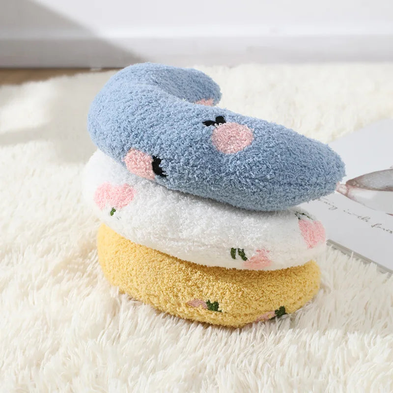 Pet Little Pillow Fashion Neck Protector Deep Sleep Puppy Kitten U-Shaped Pillow Dog Cat Headrest Sleeping Pillow Pet Supplies