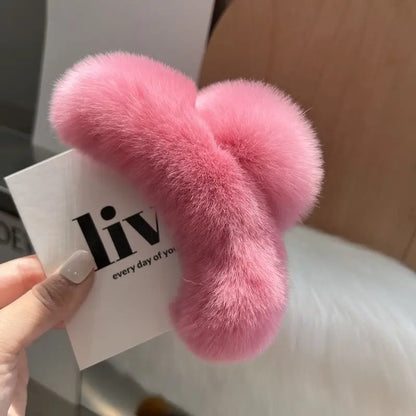 Kawaii Plush Rex Rabbit Fur Hair Claw 🐰✨ - Adorable Elegant Hair Accessory for Women!