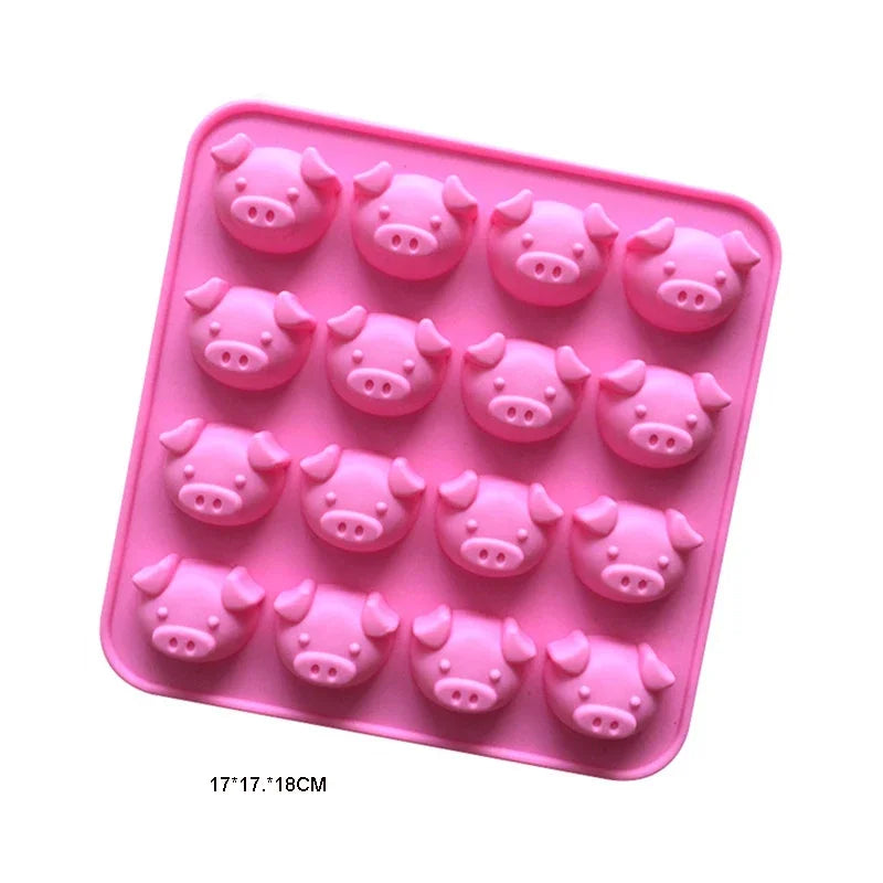 Cute Cartoon Animal Silicone Mold for Baking and Cupcake Topper 🐻🐭🐱🐷🦆