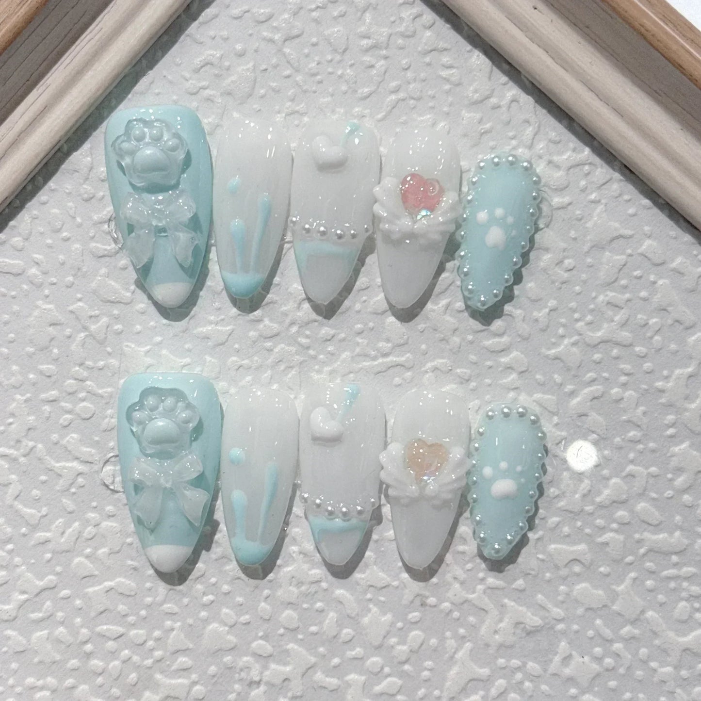 Kawaii 3D Press-On Nails Set 💖✨ - 10Pcs with Love Hearts, Moon, Butterfly & Rhinestones 🌙🦋 - Perfect for Nail Art Lovers!