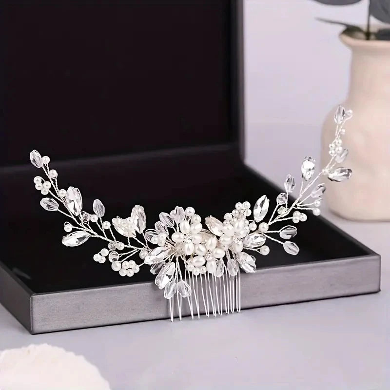 Crystal Rhinestone Pearl Hair Comb Headpiece For Brides And Weddings Romantic Clip Accessory 💎✨