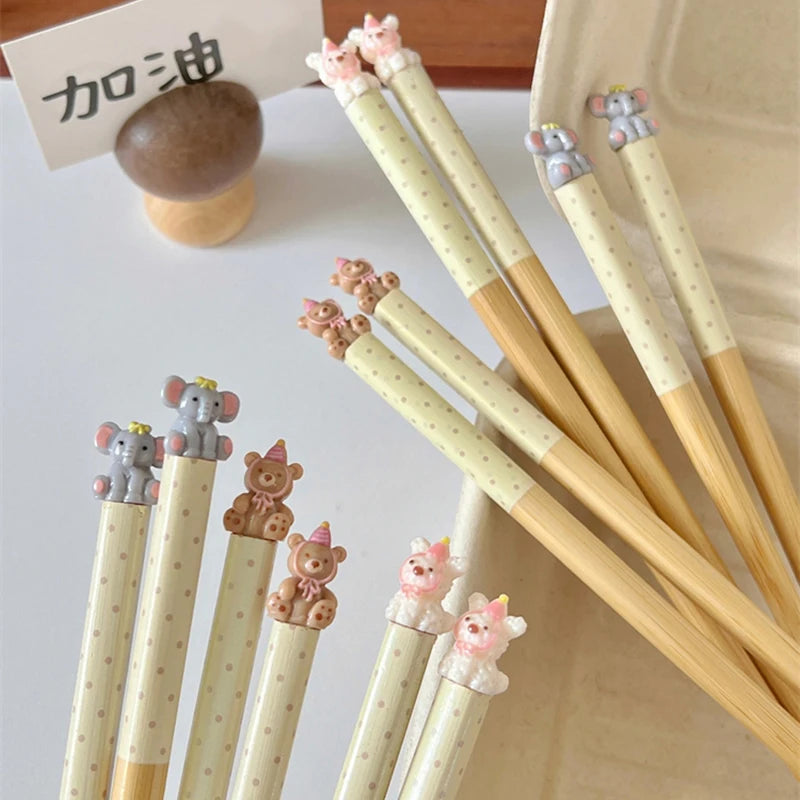 🐾 Adorable Animal-Themed Chopsticks 🥢 Cute Wooden Food Sticks for Sushi & More! 🌈 Perfect for Kids & Adults! - Pixie Quill