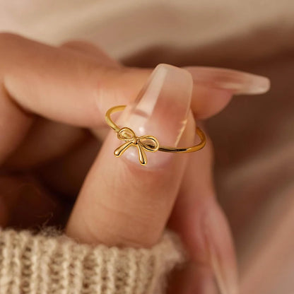 Kawaii Gold Bowknot Rings 🎀 for Women | Adorable Mother-Daughter Friendship Jewelry 💖 | Perfect Wedding Bands Gift 🎉