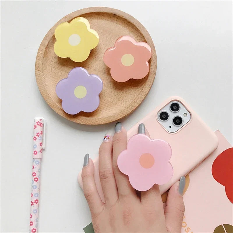 🌸 Adorable Floral Phone Buddy 🌼 Whimsical Acrylic Stand & Grip ✨ - Pixie Quill