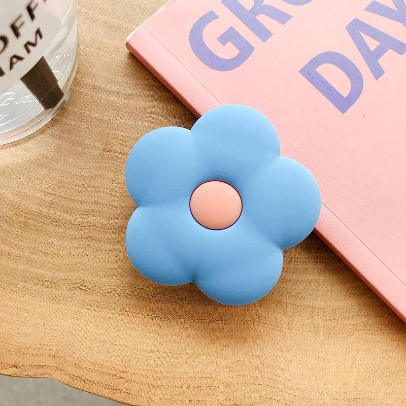 🌸✨ Cute & Colorful Flower Power Phone Stand! 🌼📱 Foldable Finger Ring Grip for iPhone 14 Pro Max, Samsung A54 & Xiaomi! 🌈💕 - Pixie Quill