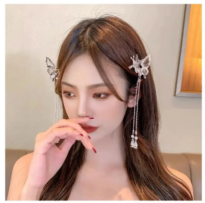 Kawaii Butterfly Hairpin 🌸✨ Vintage Tassel Clip for Adorable Style 🦋