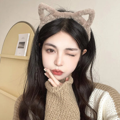 Kawaii Cat Ears Headband 🐾✨ Cozy Velvet Hair Hoop for Women 🌸 Perfect for Autumn & Winter!