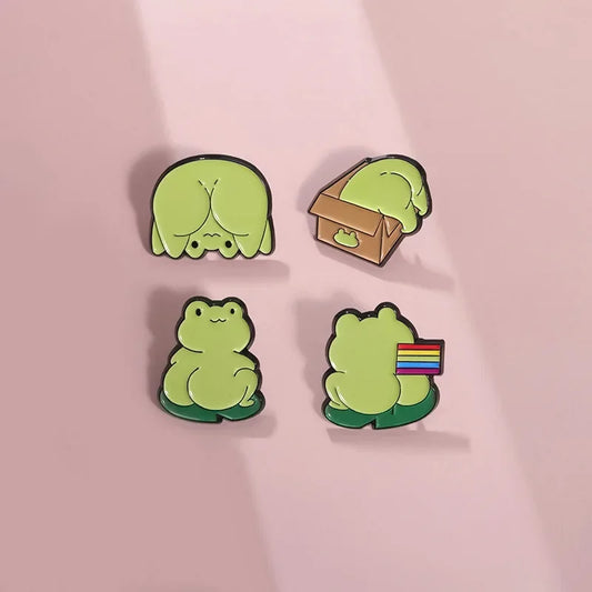 Kawaii Rainbow Frog Enamel Pin 🐸🌈 - Adorable Cartoon Brooch for Kids & Friends! Cute Backpack Badge Gift 🎁✨